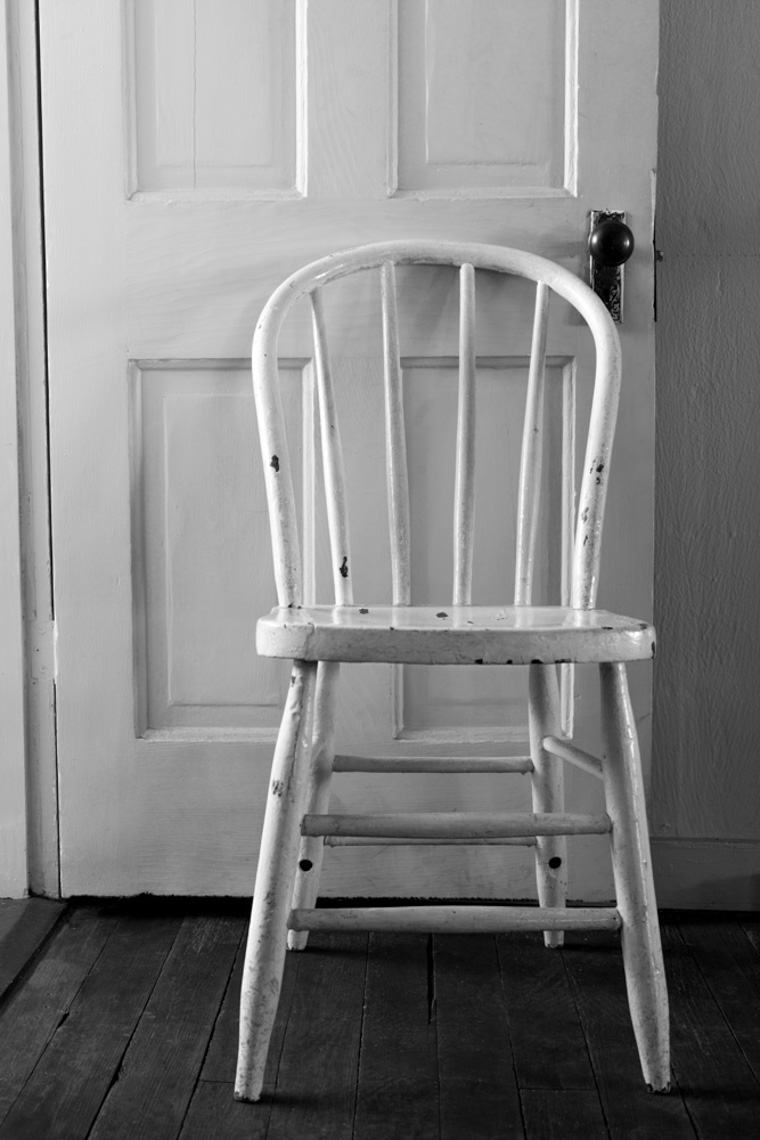 Bunkhouse White Chair